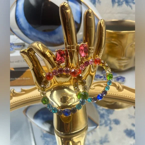 🆕 OSCAR DE LA RENTA 🧿 Crystal Hoop Earrings - Rainbow - Picture 11 of 11